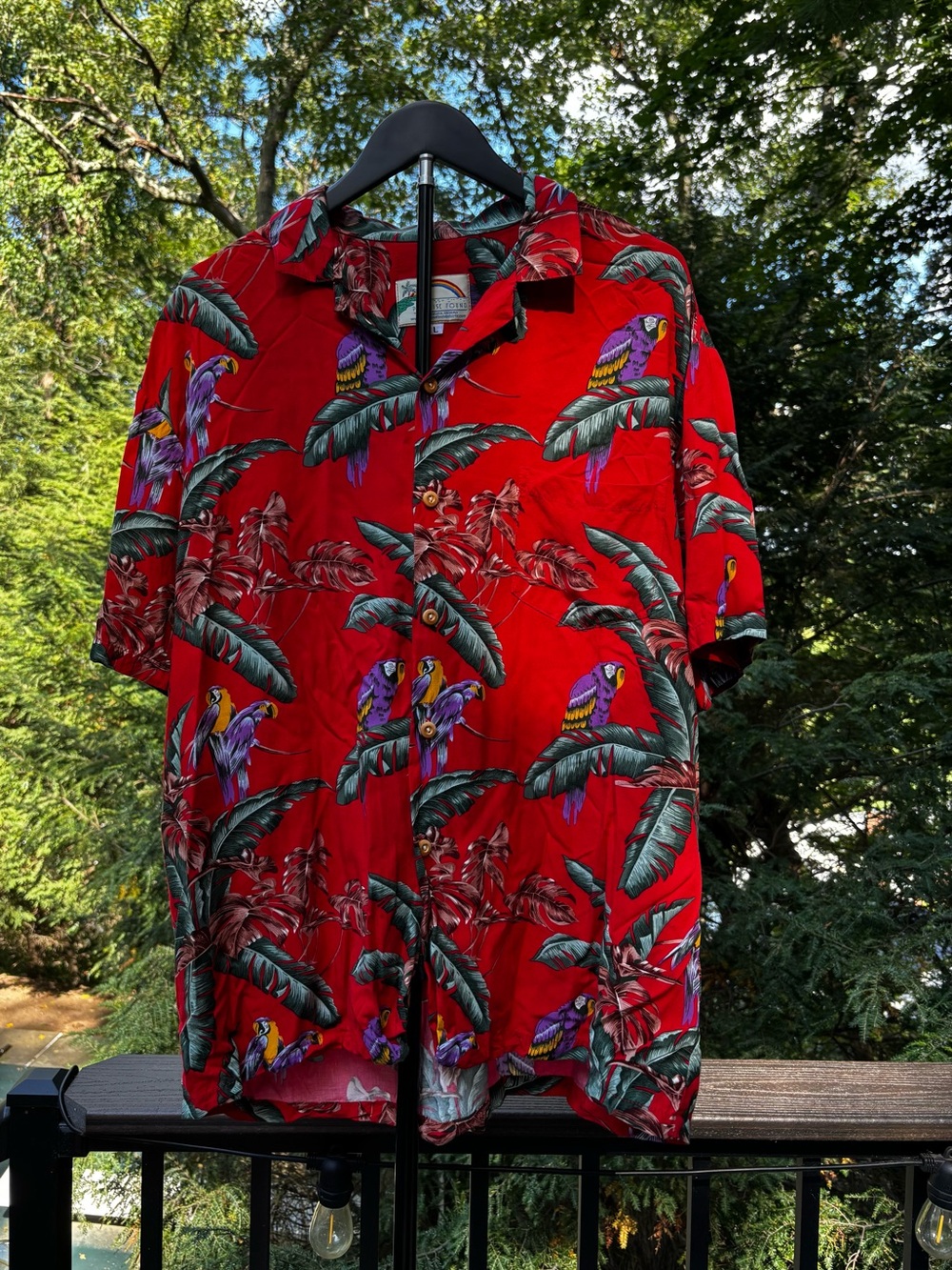 Paradise Found Men's Jungle Bird Red Size L